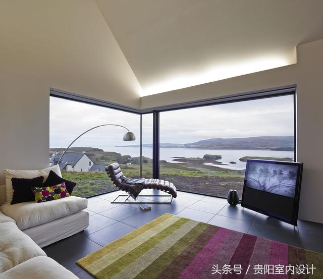 這北歐的別墅，外面看起來不怎么樣，但里面是真的很舒服！