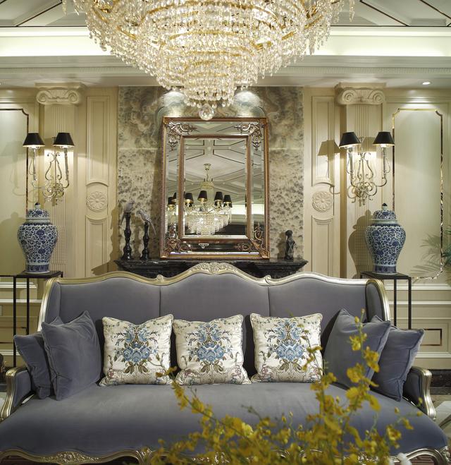 長見識了！鄭州何總和老朋友買別墅去對方家看后大贊不已