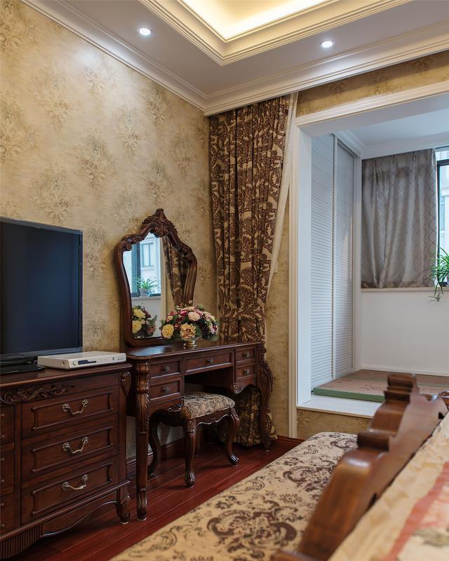 長見識了！鄭州何總和老朋友買別墅去對方家看后大贊不已