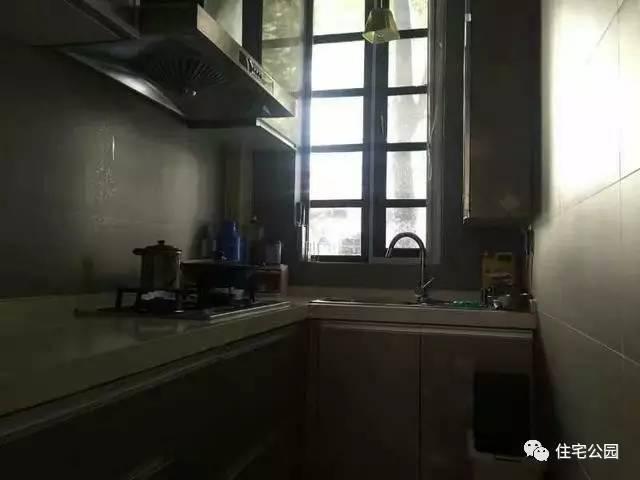 山西農(nóng)村自建別墅，多臥室、雙廚房，家里來客再也不怕了！