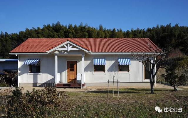 建一平房，前庭栽花，后院種菜，這種生活可好？