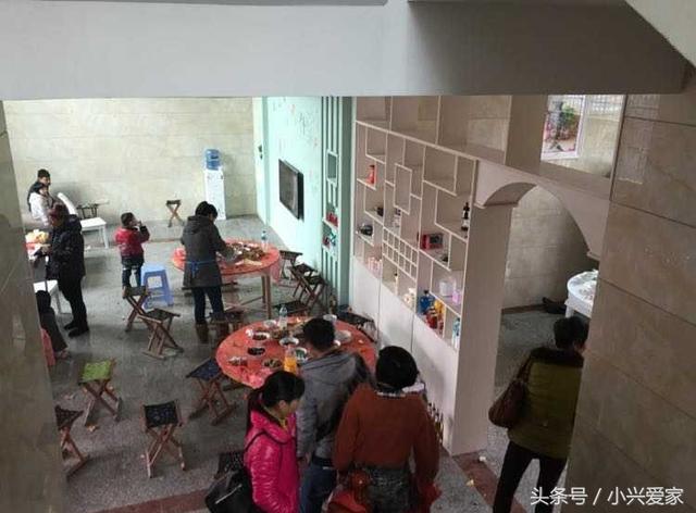 曬曬我家500平的農村別墅，前后花費100w，落地窗太贊了！