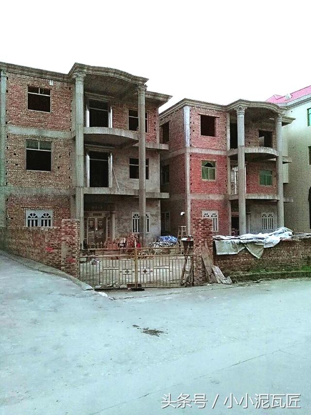 閩南農(nóng)村三百萬和五十萬自建房，富豪農(nóng)民和普通農(nóng)民的差距！