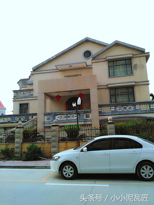 閩南農(nóng)村三百萬和五十萬自建房，富豪農(nóng)民和普通農(nóng)民的差距！