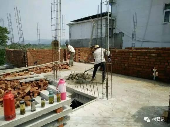 經(jīng)濟(jì)實(shí)用！這款農(nóng)村別墅融合現(xiàn)代與傳統(tǒng)美（附實(shí)拍）