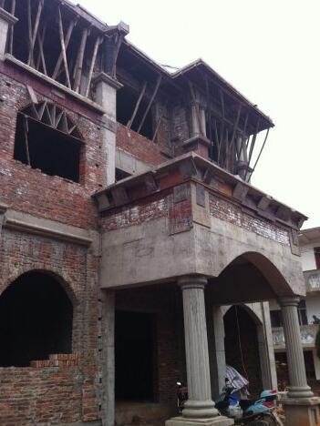 11.4米x11.5米農(nóng)村自建房，有前院還有后院，別說不羨慕