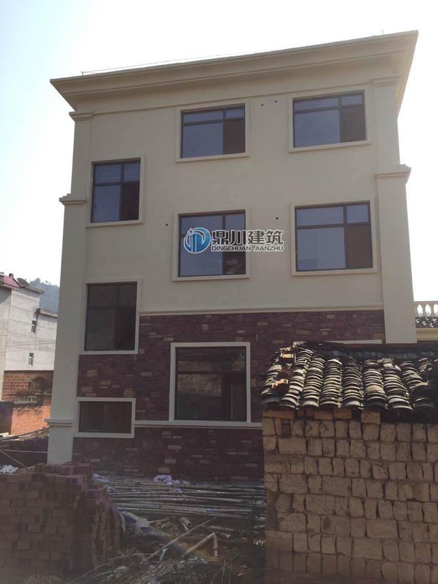 三層落地窗小別墅，這建出來的效果沒得挑，30萬就可以建