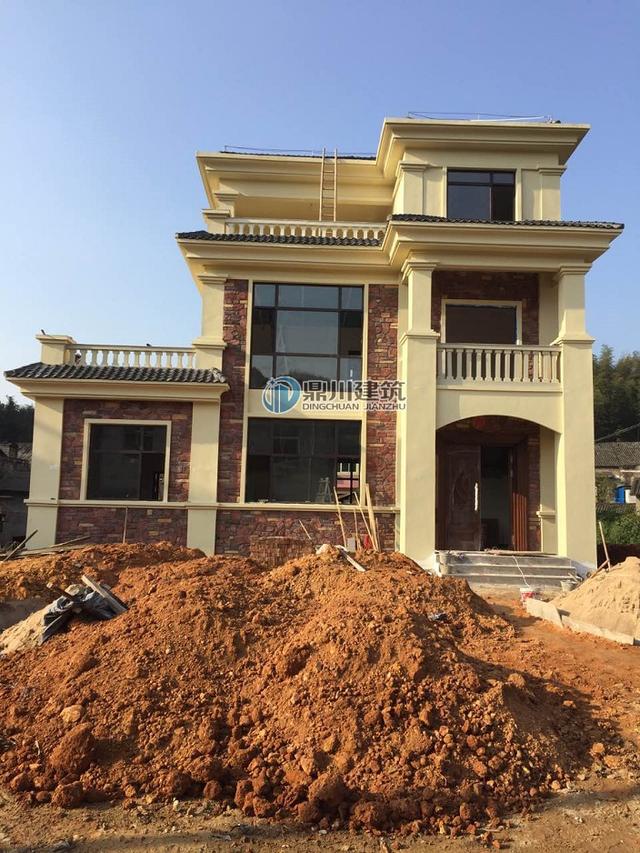 三層落地窗小別墅，這建出來的效果沒得挑，30萬就可以建