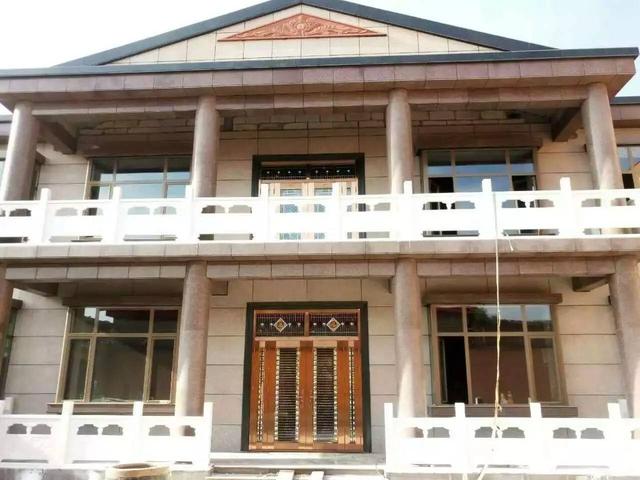 為什么蓋房子一定要把大門做好？看了這15棟別墅你懂了嗎？