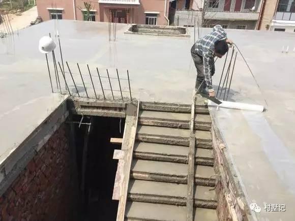 兩層自建農(nóng)村小別墅，漂亮實用兩者兼得