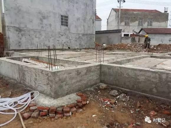 兩層自建農(nóng)村小別墅，漂亮實用兩者兼得