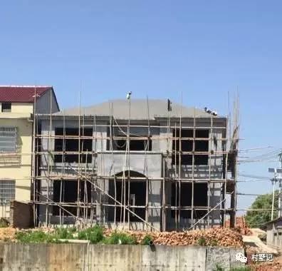 兩層自建農(nóng)村小別墅，漂亮實用兩者兼得