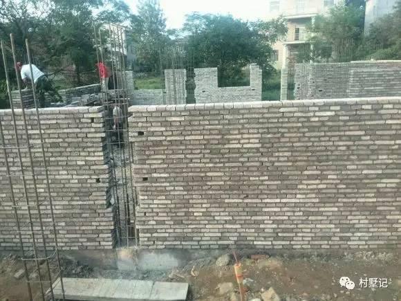 26萬(wàn)三層農(nóng)村自建房，媲美城里百萬(wàn)別墅