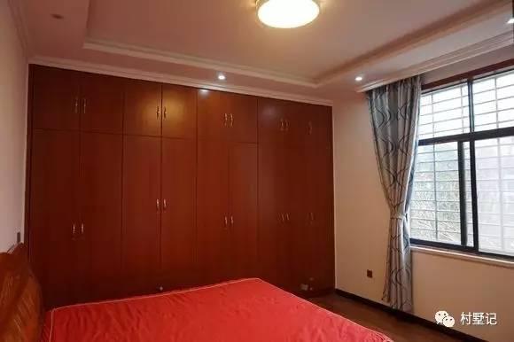 湖北網(wǎng)友曬二層農(nóng)村別墅，說(shuō)農(nóng)村人沒(méi)品味的打臉了（附圖紙）