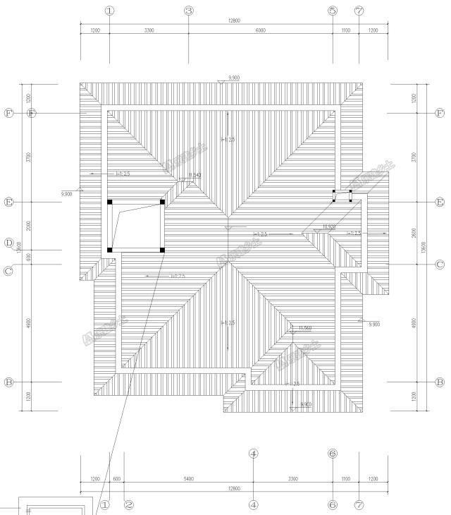 三層帶地下室歐式別墅，采光井設(shè)計(jì)改善地下室環(huán)境