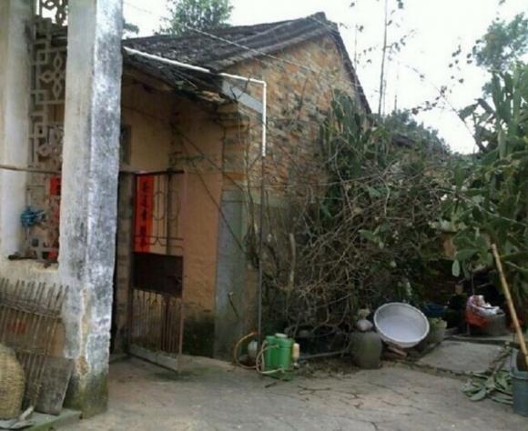 第一次帶女朋友回家嚇跑了丈母娘，小伙花15萬把老屋變豪宅