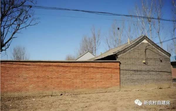 農(nóng)村別墅外墻這樣裝便宜又好看，裝修省10萬