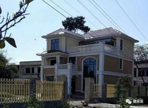 家家戶戶建農(nóng)村別墅，城里人看的眼睛都綠了