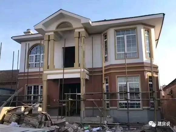 實拍農(nóng)村自建別墅，城里人看完都大跌眼鏡