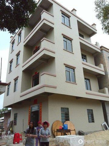 農(nóng)村房屋建那么高，花了錢還蓋這么丑，到時有苦都說不出