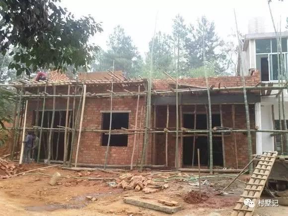 三十萬建這套二層農(nóng)村自建房，親戚都說虧了