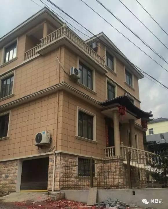 實(shí)拍10款農(nóng)村建的別墅，隨便一套都能讓你在村里挺直腰桿