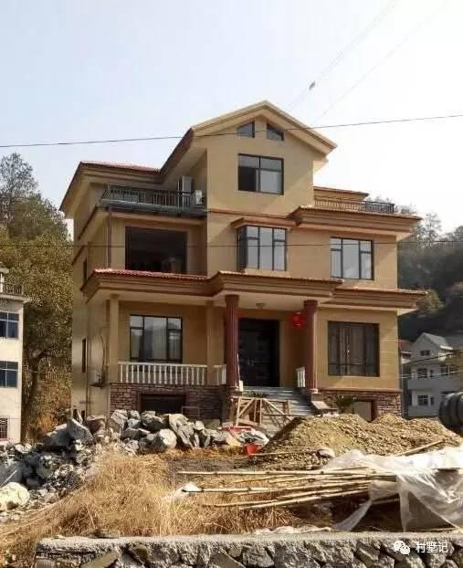 實(shí)拍10款農(nóng)村建的別墅，隨便一套都能讓你在村里挺直腰桿