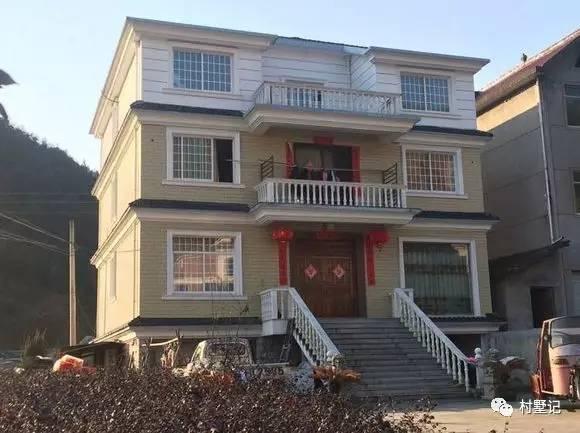 實(shí)拍10款農(nóng)村建的別墅，隨便一套都能讓你在村里挺直腰桿