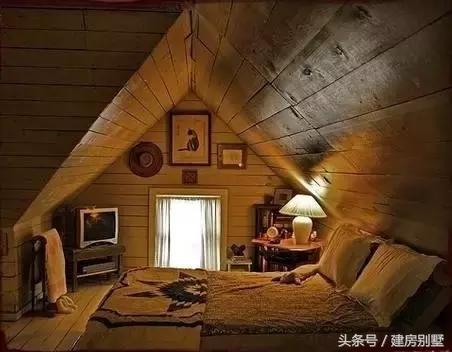 好美！平時用來放雜物的閣樓，竟然能設(shè)計的這么好看