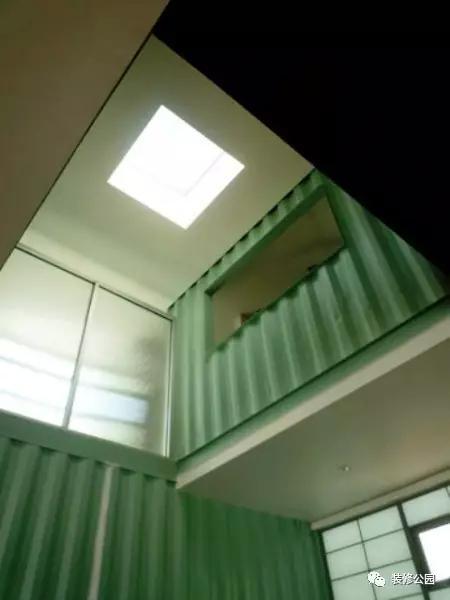 建別墅，能用集裝箱？挑空客廳都行，看看人家就知道