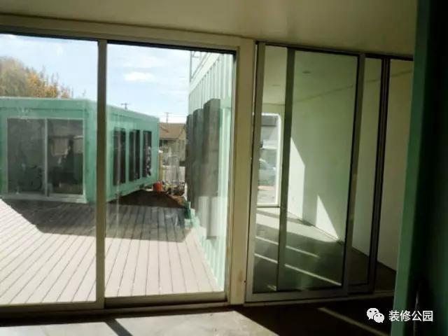 建別墅，能用集裝箱？挑空客廳都行，看看人家就知道