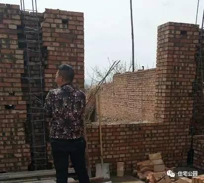 農(nóng)村蓋房實拍，河北18萬就能建起一套2層小別墅？
