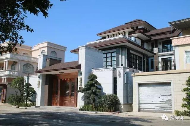 8套新中式別墅實(shí)拍圖，第一眼就能驚艷到你，第二眼就已經(jīng)沉淪在它典雅質(zhì)樸的獨(dú)特氣質(zhì)里