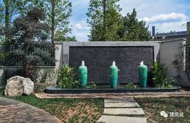 8套新中式別墅實(shí)拍圖，第一眼就能驚艷到你，第二眼就已經(jīng)沉淪在它典雅質(zhì)樸的獨(dú)特氣質(zhì)里