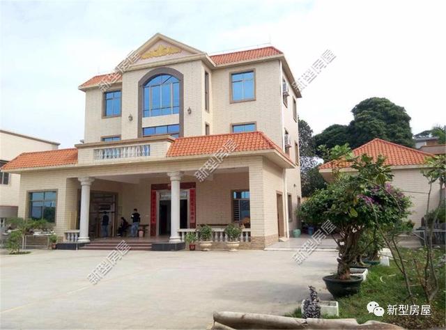 農(nóng)村自建別墅圖，450平面積造價(jià)40萬(wàn)，簡(jiǎn)歐式風(fēng)格的小洋樓