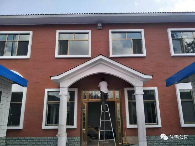 輕鋼別墅到底有什么好, 讓這個(gè)村的老百姓都搶著建? 施工隊(duì)訂單都排到了明年!