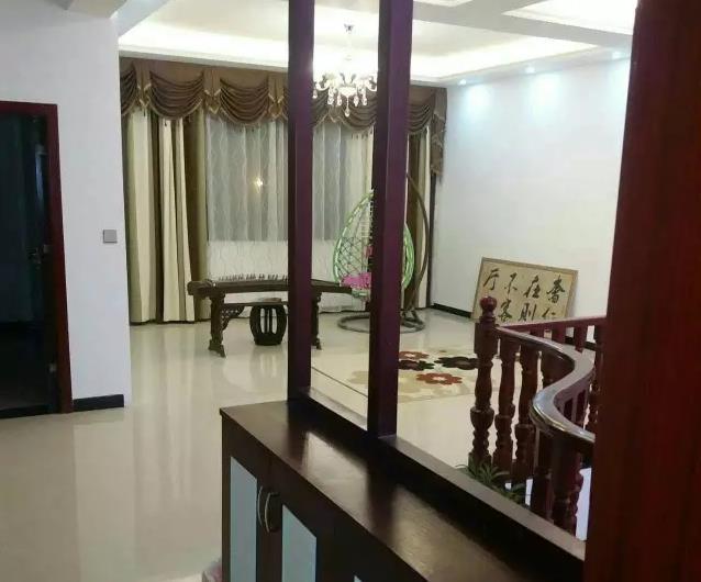 不聽媽媽的話，執(zhí)意嫁給鳳凰男，看到他們家的房子終于哭了