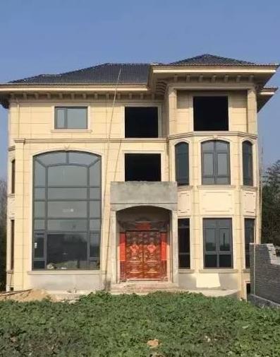 為了婆婆的一句話，再窮也要自己建房住