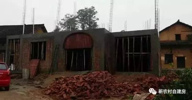 爸媽非要建堂屋，布局改了三四次，這下終于好了