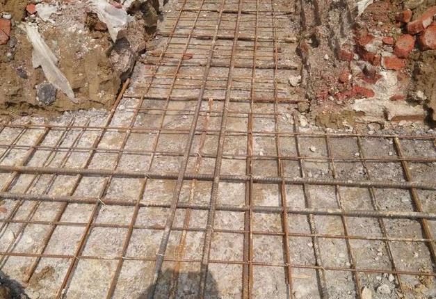 兄弟一起建別墅，35萬一人一棟，這下公平了