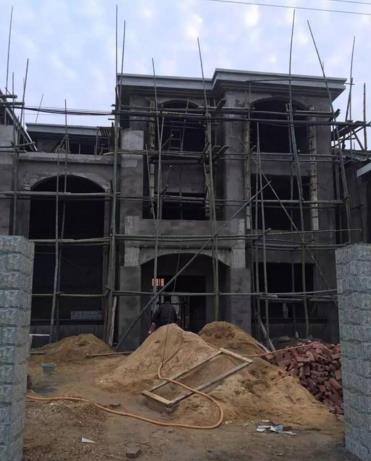 兄弟一起建別墅，35萬一人一棟，這下公平了