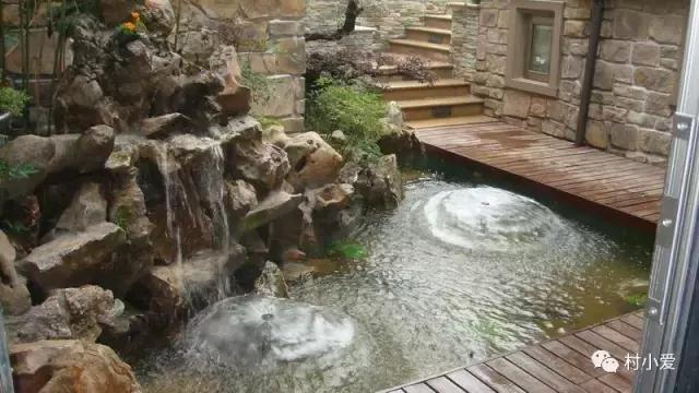 父親節(jié)剛過，她便回到北京郊區(qū)為父親蓋了一棟新型的裝配式房屋