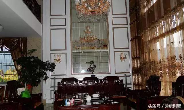 福建富豪又來曬別墅了，有錢所以可以如此任性？