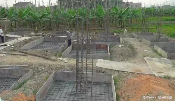 福建富豪又來曬別墅了，有錢所以可以如此任性？