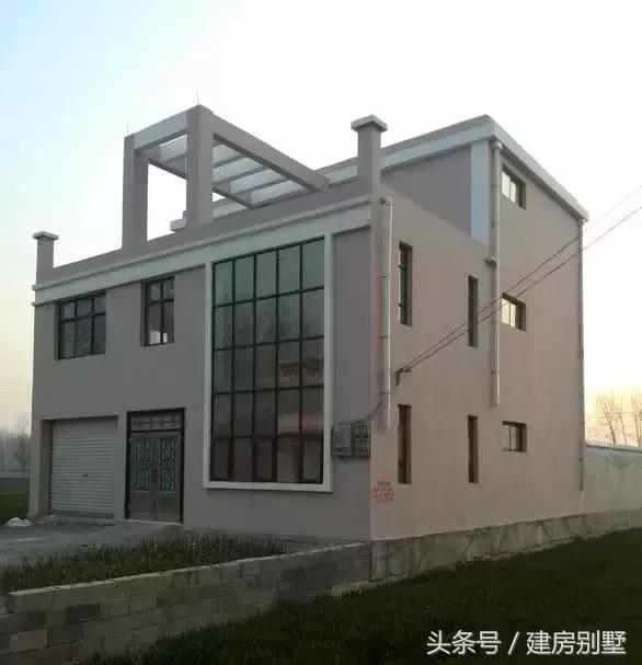 雙職工夫妻回安徽老家自建房，5歲女兒最愛田園生活