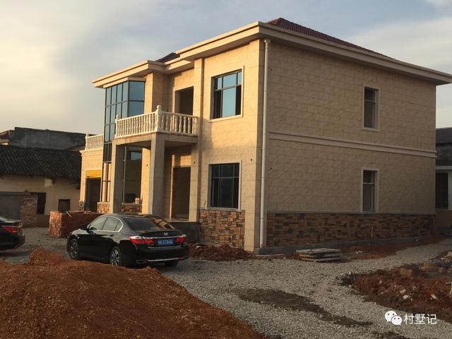 湖南小伙花40萬(wàn)為父母建農(nóng)村別墅，溫馨又實(shí)用