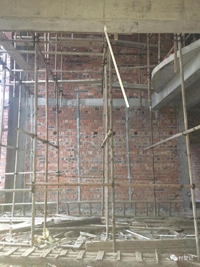 湖南小伙花40萬(wàn)為父母建農(nóng)村別墅，溫馨又實(shí)用