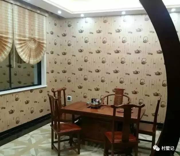 這棟別墅內外文化范！文化石、車庫、吧臺、挑空客廳處處都是品味