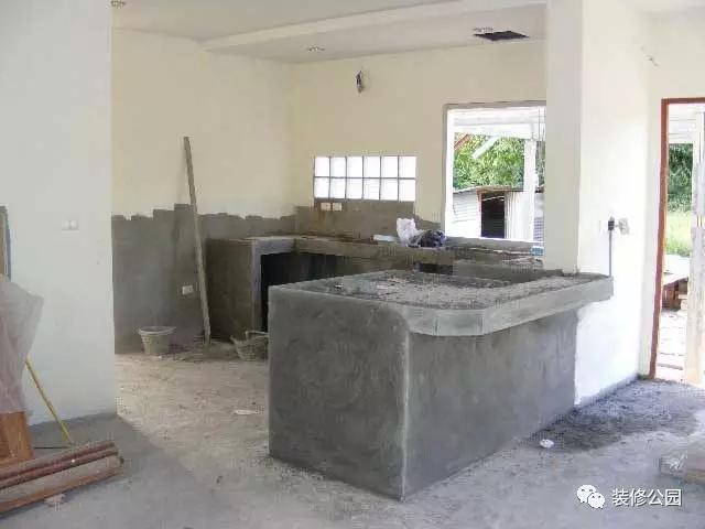 泰國農(nóng)村自建帶泳池養(yǎng)老別墅，難怪老外退休要去這里