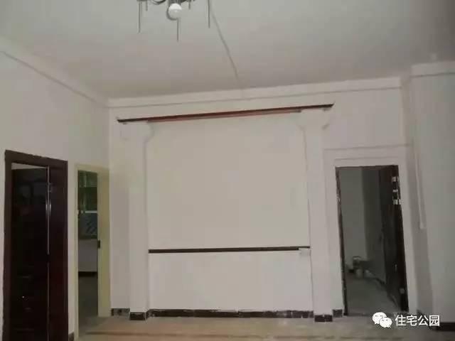 重慶蓋房直播，房主充當小工親自上陣，建成36萬引全村圍觀！